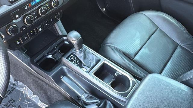 Photo of 2022 Barcelona Red Metallic Toyota Tacoma