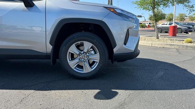 Photo of 2025 Silver Sky Metallic Toyota RAV4 Hybrid