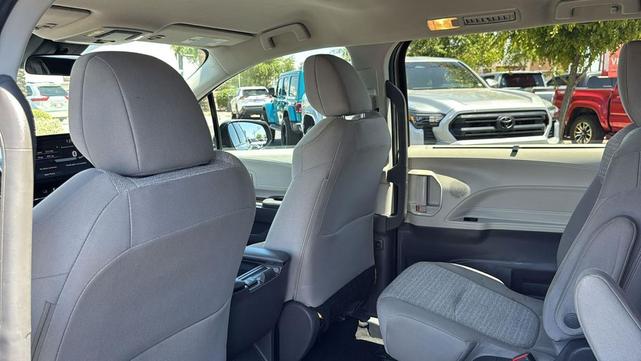 Photo of 2021 Predawn Gray Mica Toyota Sienna