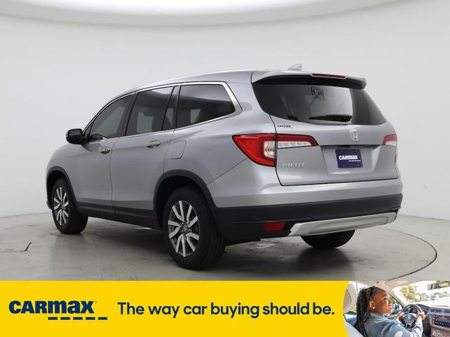 Photo of 2022 Silver Honda Pilot