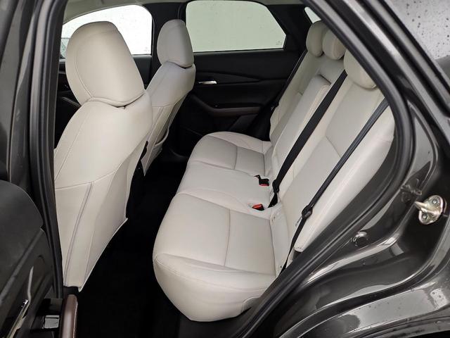 Photo of 2022 Gray Mazda CX-30