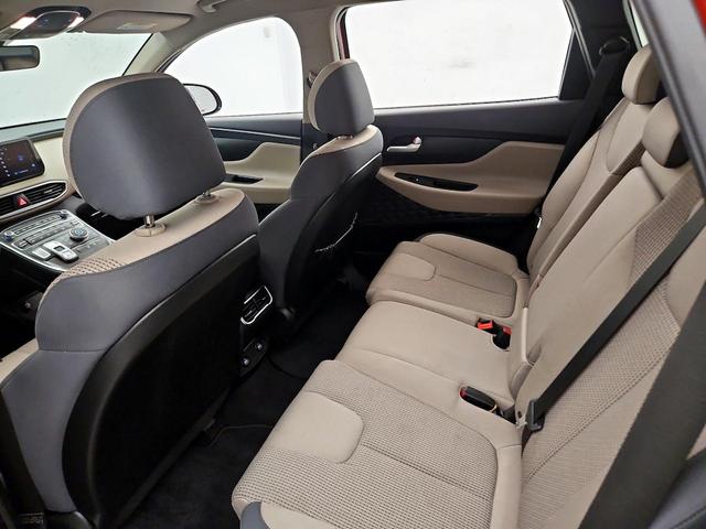 Photo of 2023 Red Hyundai SANTA FE