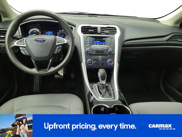 Photo of 2016 Black Ford Fusion