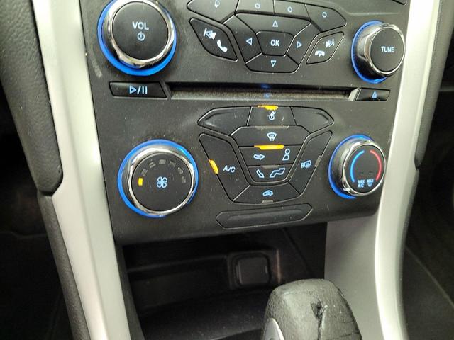Photo of 2016 Black Ford Fusion