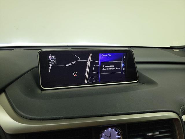 Photo of 2019 White Lexus RX 350