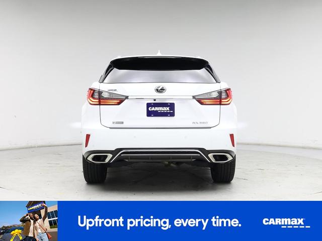 Photo of 2019 White Lexus RX 350