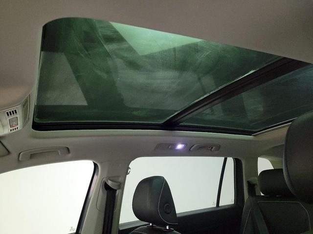 Photo of 2021 Gray Volkswagen Tiguan
