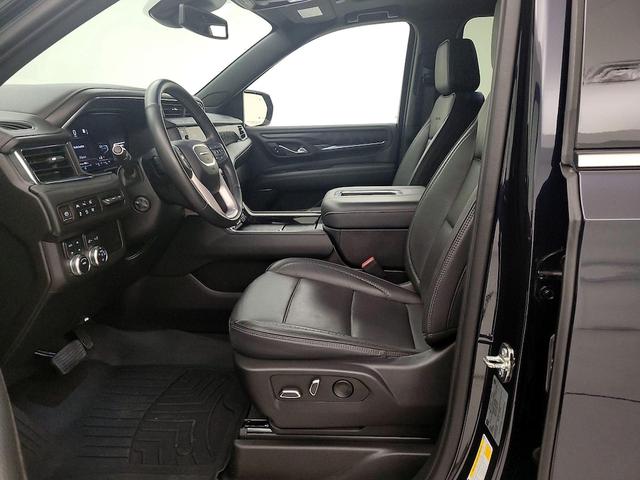 Photo of 2023 Black GMC Yukon XL