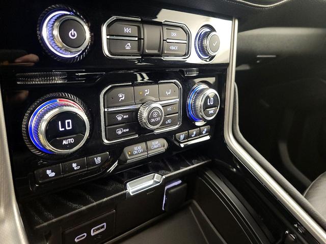Photo of 2023 Black GMC Yukon XL