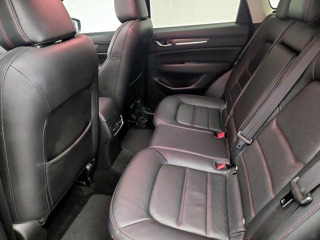 Photo of 2022 Gray Mazda CX-5