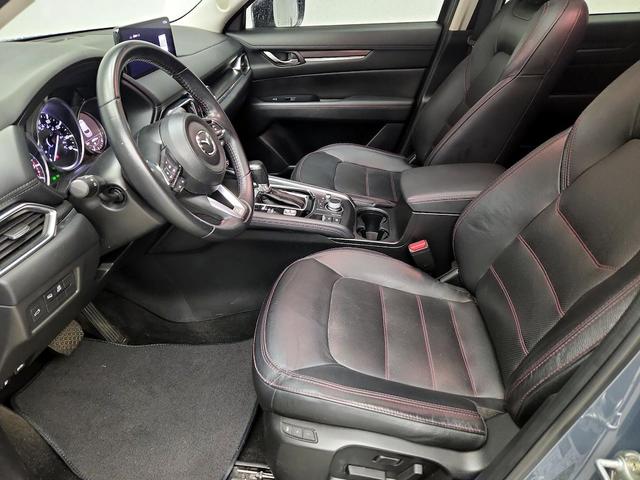 Photo of 2022 Gray Mazda CX-5