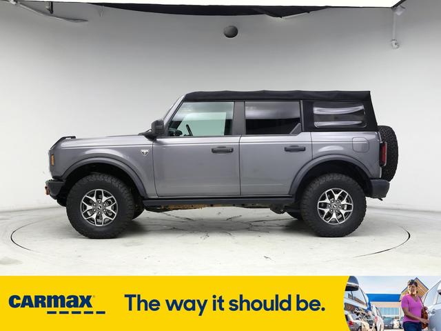 Photo of 2021 Gray Ford Bronco