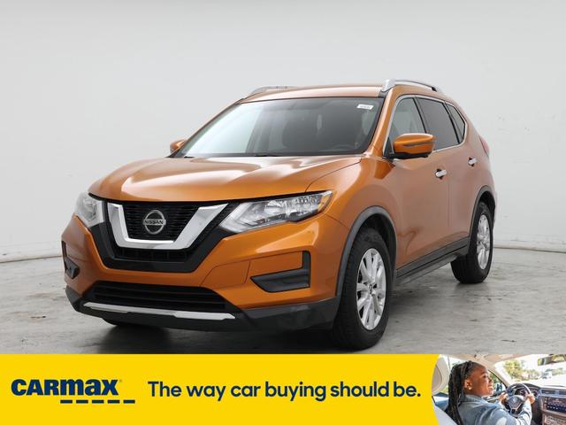 Photo of 2018 Orange Nissan Rogue