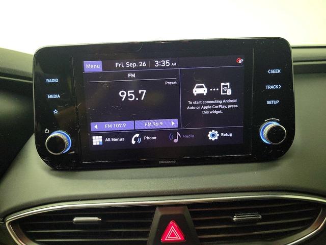 Photo of 2022 Gray Hyundai SANTA FE