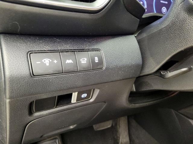 Photo of 2022 Gray Hyundai SANTA FE
