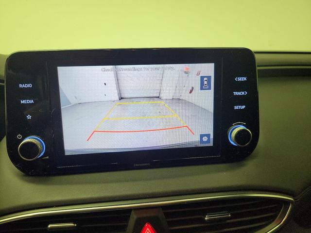 Photo of 2022 Gray Hyundai SANTA FE