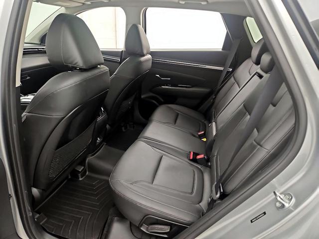 Photo of 2022 Silver Hyundai TUCSON