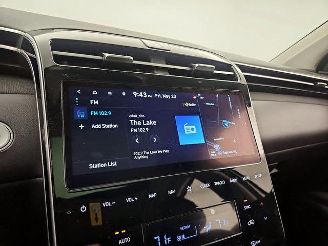 Photo of 2022 Silver Hyundai TUCSON