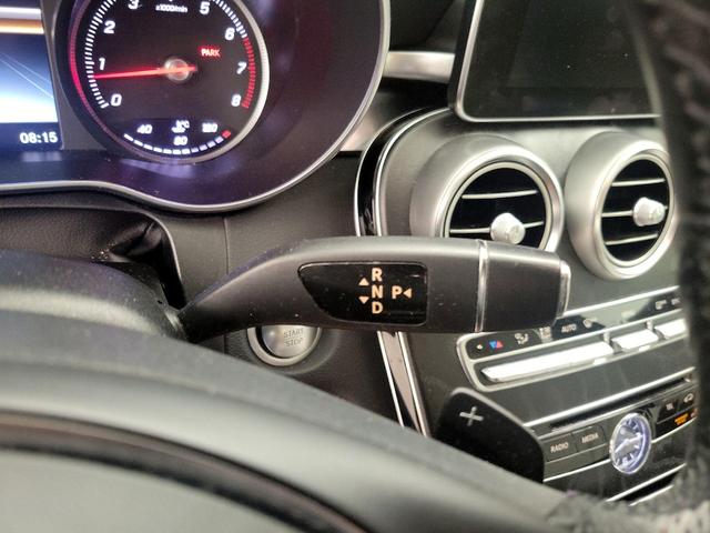 Photo of 2016 White Mercedes-Benz C-Class