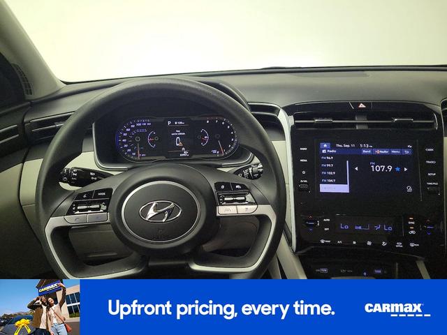 Photo of 2024 White Hyundai TUCSON