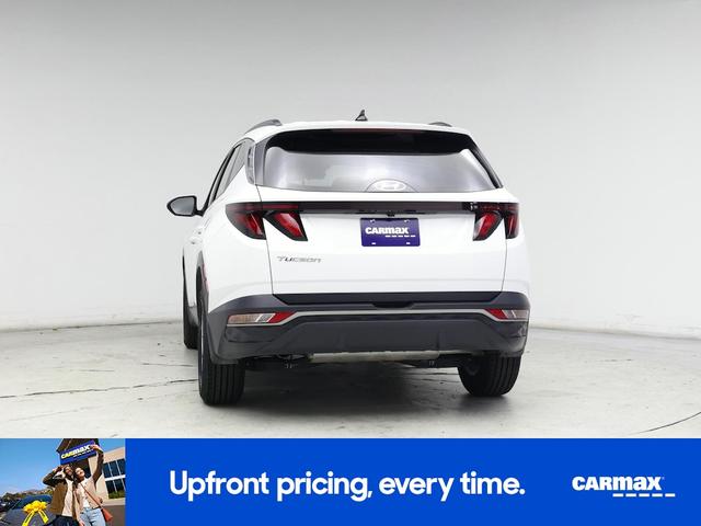 Photo of 2024 White Hyundai TUCSON