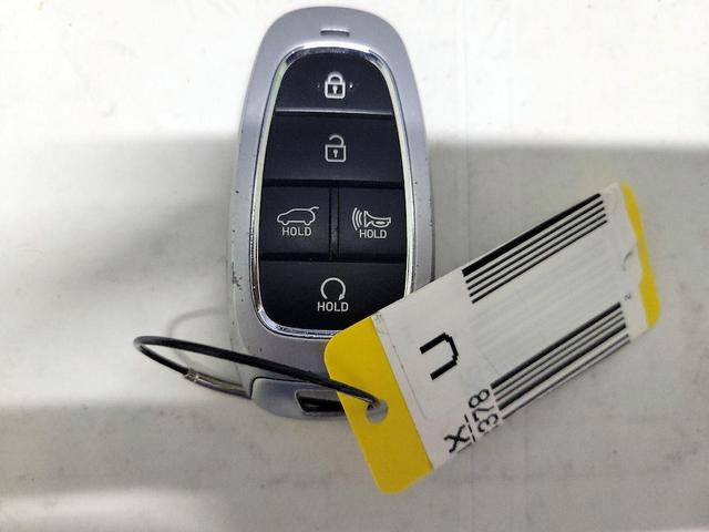 Photo of 2024 White Hyundai TUCSON