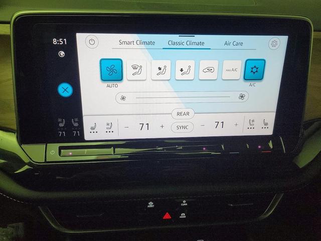 Photo of 2024 Gray Volkswagen Atlas