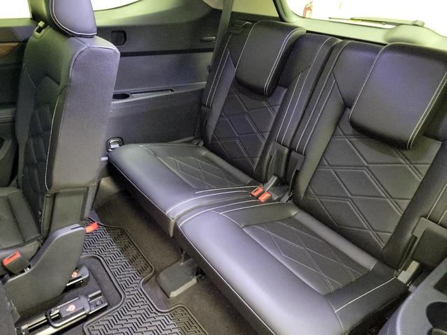Photo of 2024 Gray Volkswagen Atlas