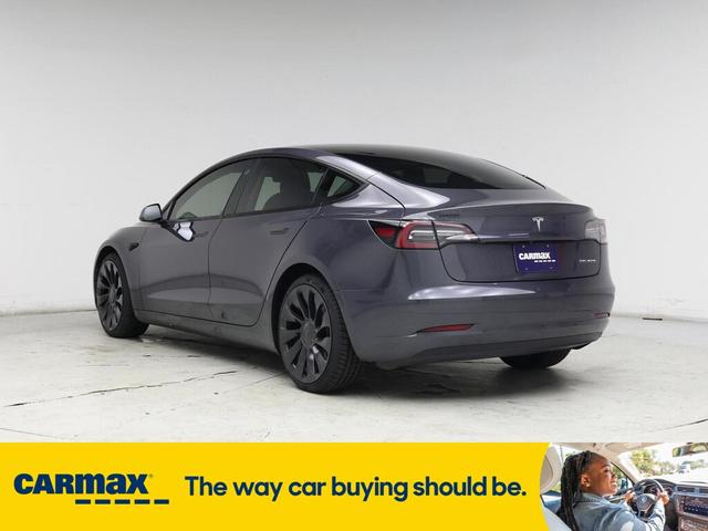 Photo of 2021 Gray Tesla Model 3