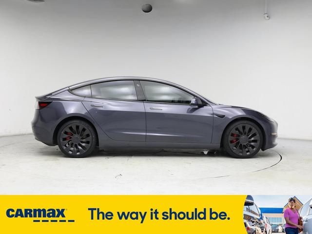 Photo of 2021 Gray Tesla Model 3