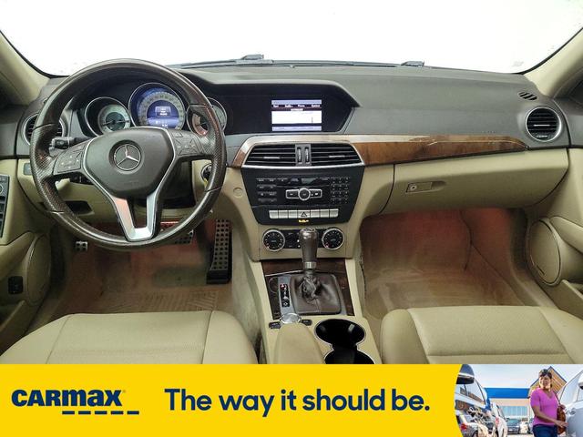 Photo of 2014 White Mercedes-Benz C-Class