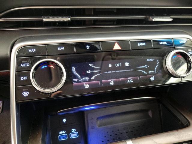 Photo of 2023 Black Genesis GV80