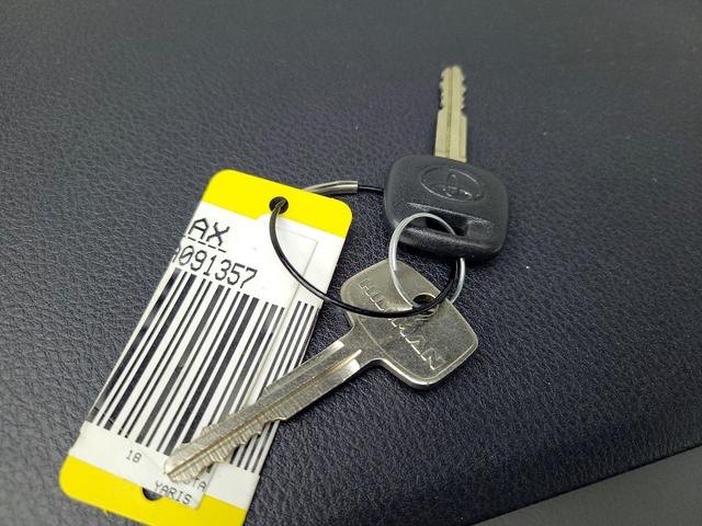 Photo of 2018 Silver Toyota Yaris