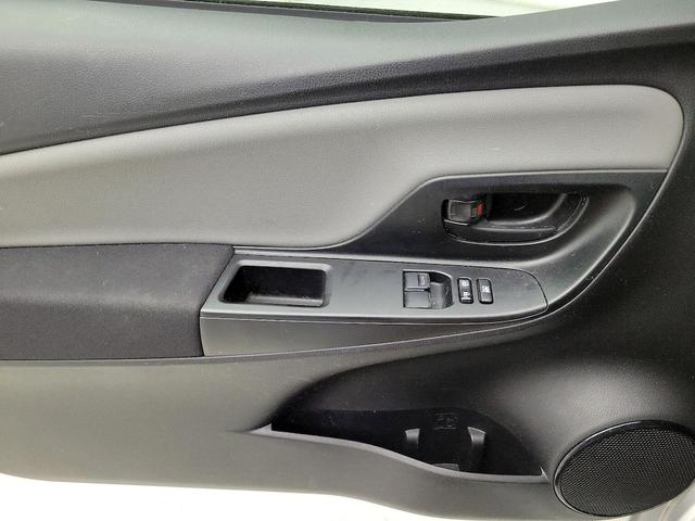 Photo of 2018 Silver Toyota Yaris