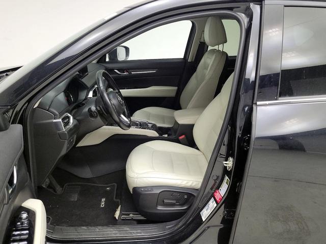Photo of 2022 Black Mazda CX-5