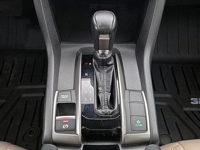 Photo of 2020 Gray Honda Civic