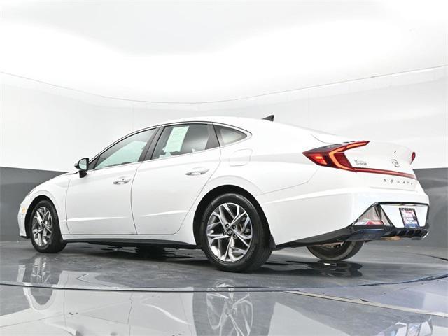 Photo of 2022 Quartz White Hyundai SONATA