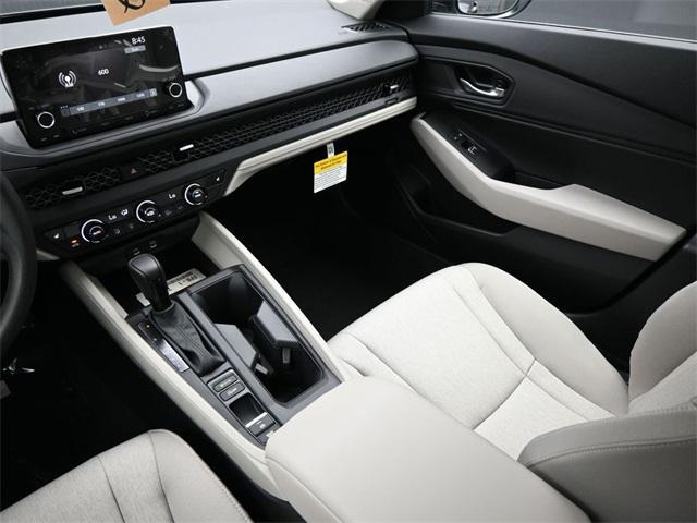 Photo of 2025 Meteorite Gray Metallic Honda Accord