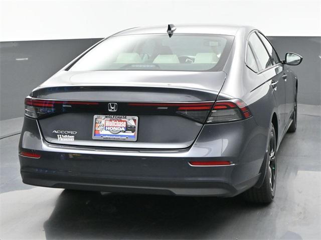 Photo of 2025 Meteorite Gray Metallic Honda Accord