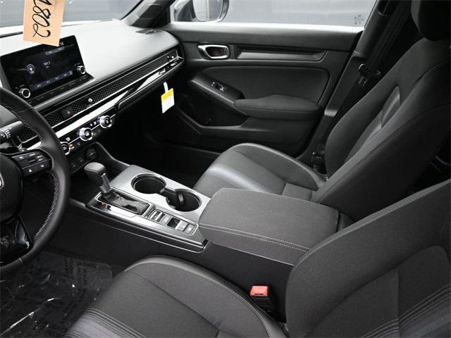 Photo of 2026 Platinum White Pearl Honda Civic