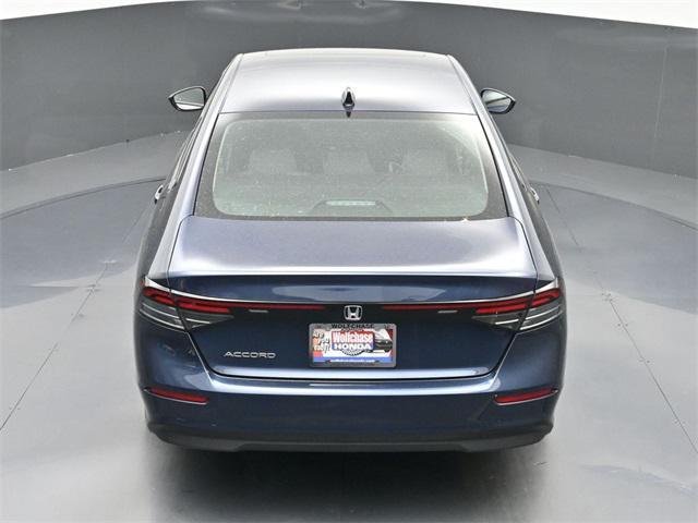 Photo of 2025 Canyon River Blue Metallic Honda Accord