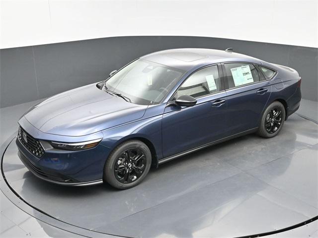 Photo of 2025 Canyon River Blue Metallic Honda Accord
