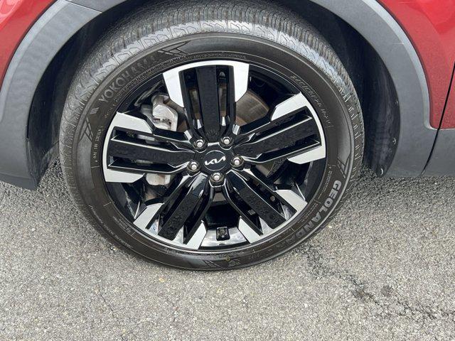 Photo of 2023 Dawning Red Kia Telluride