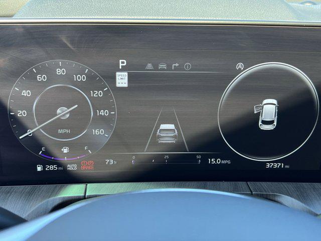 Photo of 2023 Dawning Red Kia Telluride