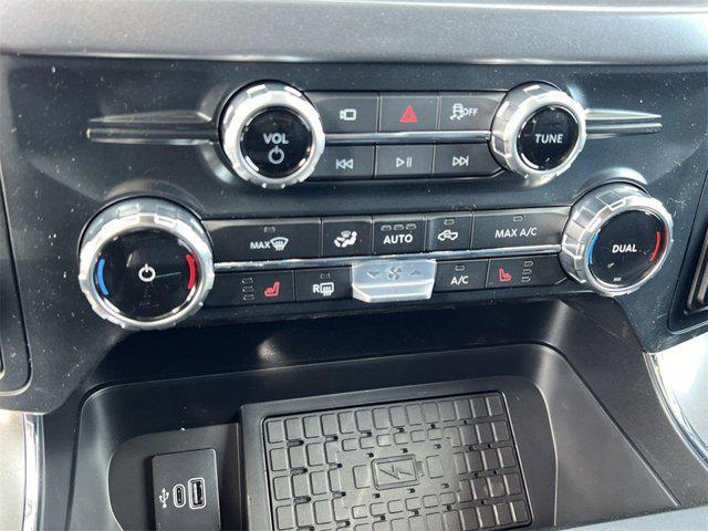 Photo of 2025 AGATE BLACK METALLIC Ford F-150