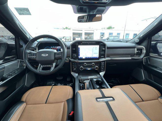 Photo of 2023 STAR WHITE METALLIC TRICOAT Ford F-150