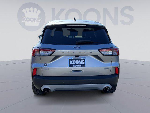 Photo of 2022 ICONIC SILVER Ford Escape