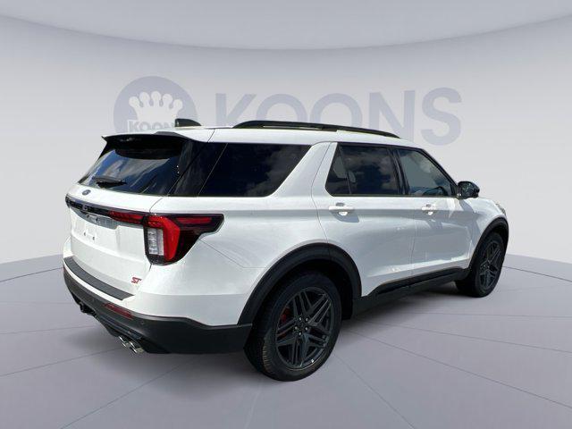 Photo of 2025 STAR WHITE MET TRI-COAT Ford Explorer