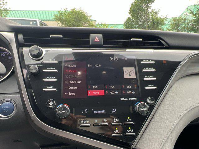 Photo of 2020 Midnight Black Metallic Toyota Camry