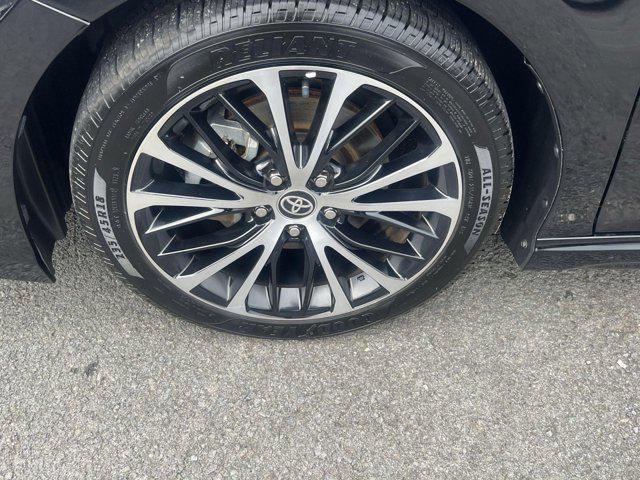 Photo of 2020 Midnight Black Metallic Toyota Camry